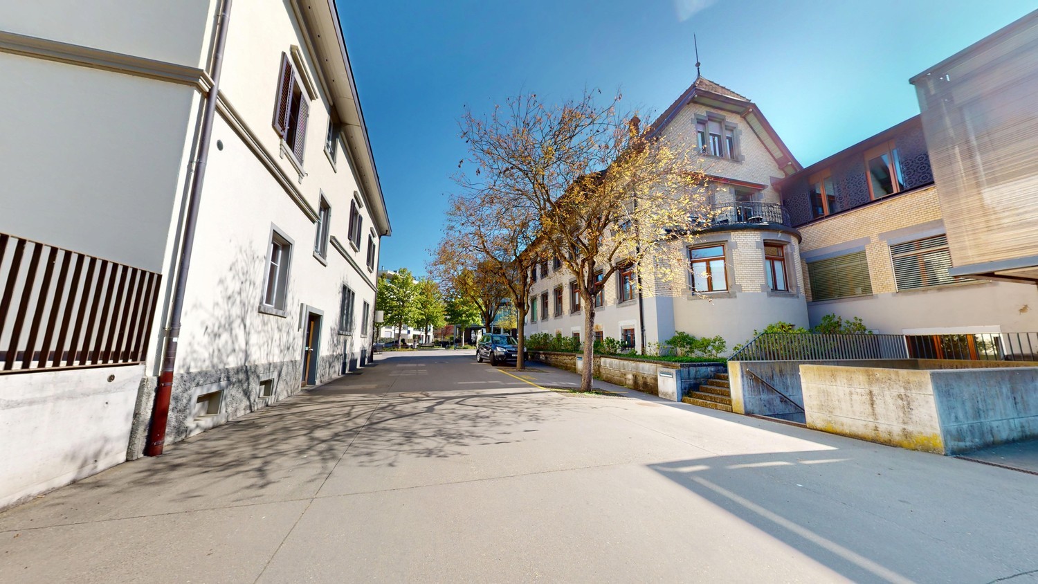 170m² office