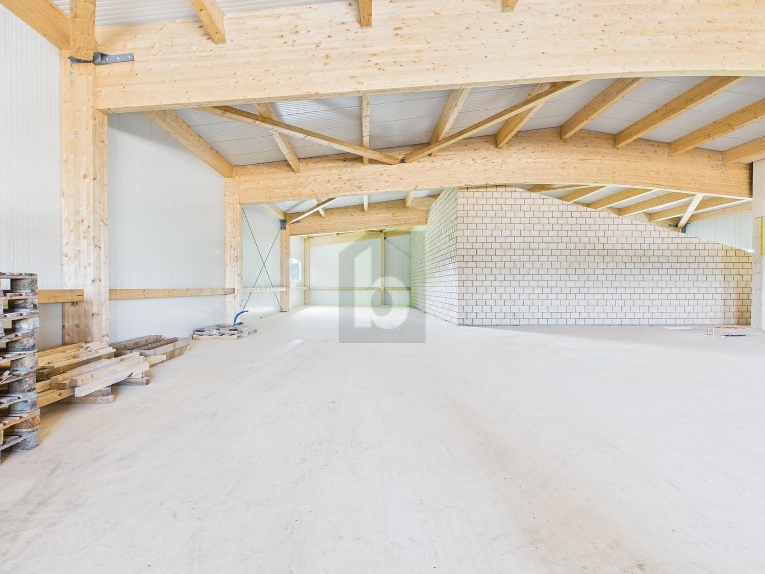 atelier di 345m²
