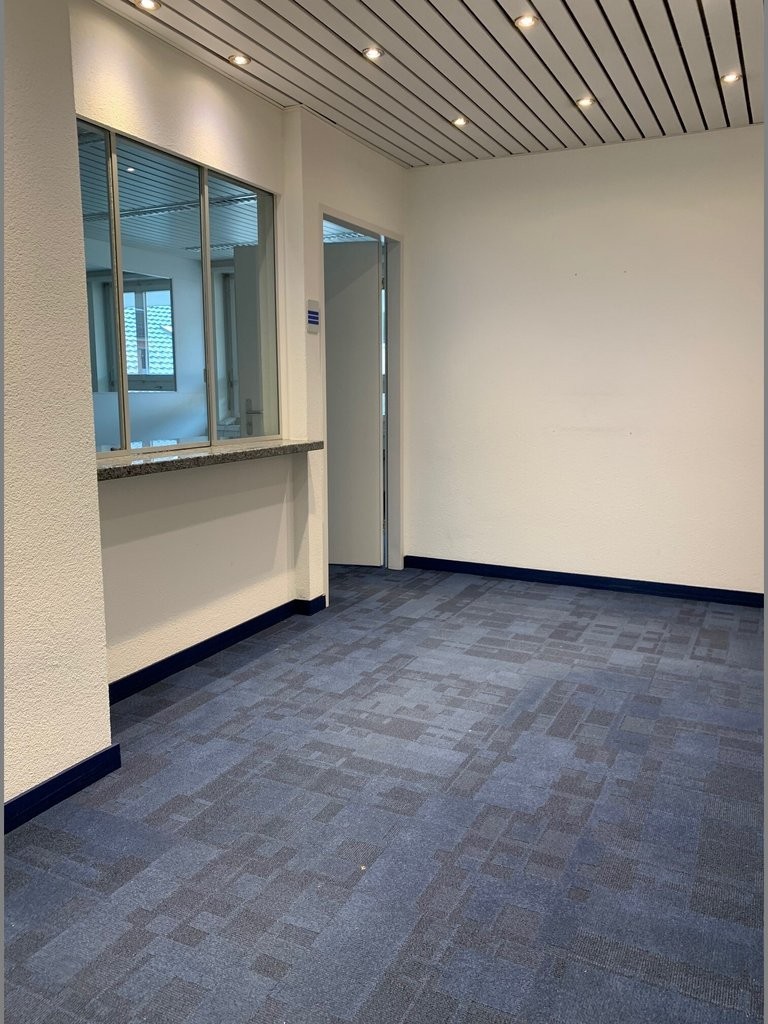 137m² office, photo 2 of 4