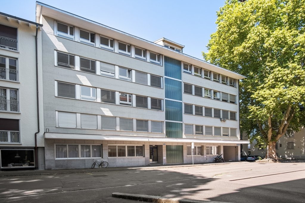 137m² office, photo 1 of 4