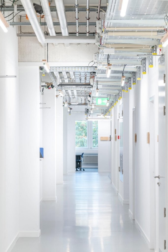 6000m² laboratory, photo 7 of 7
