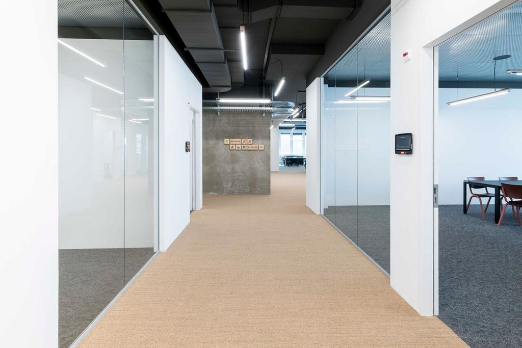 6000m² laboratory, photo 6 of 7