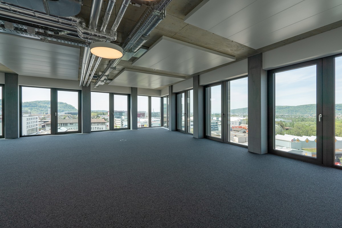 114m² office