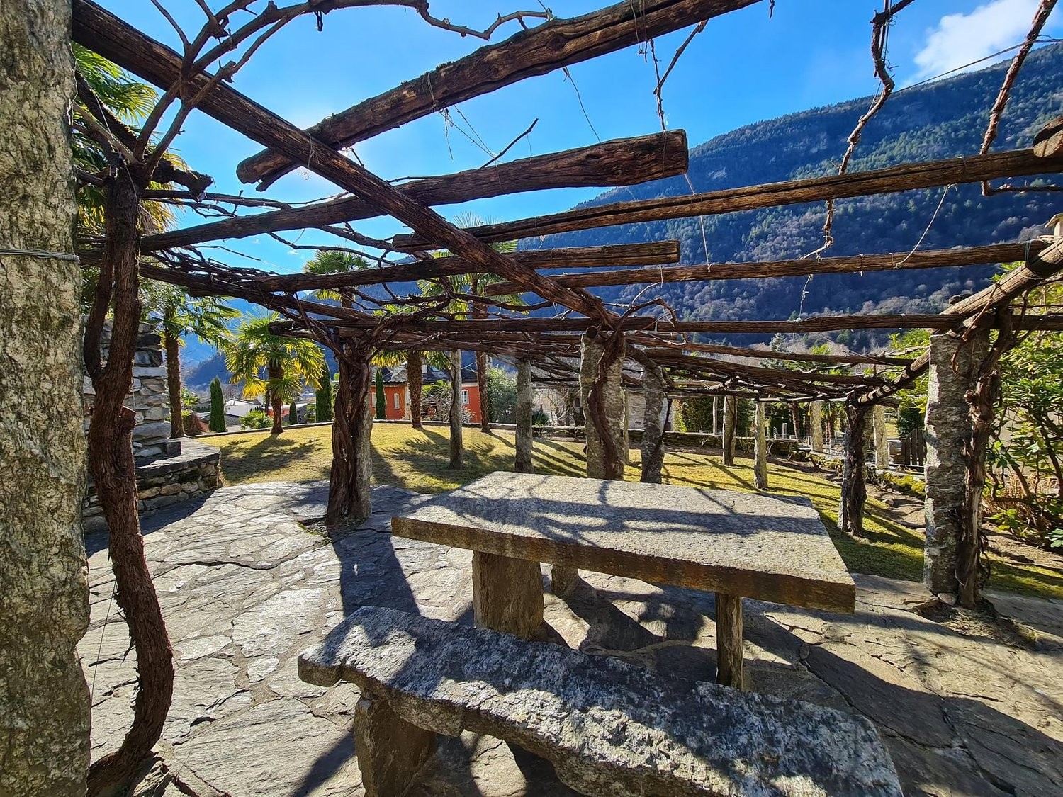 9 rooms chalet, photo 3 of 4
