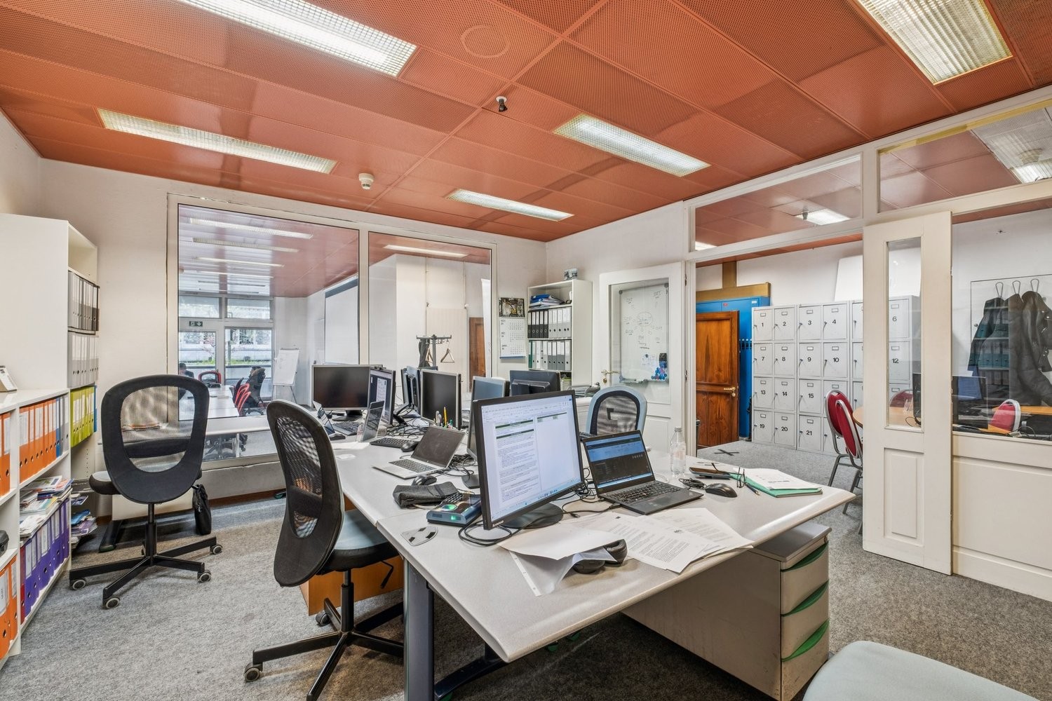 324m² office, photo 7 of 10