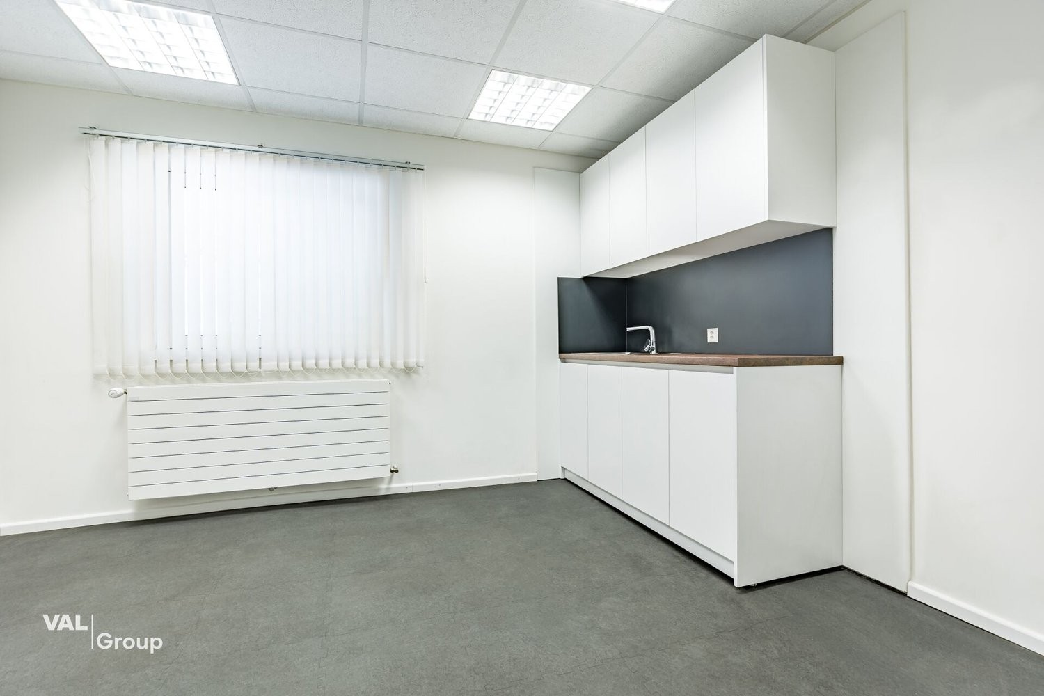 950m² commerciale