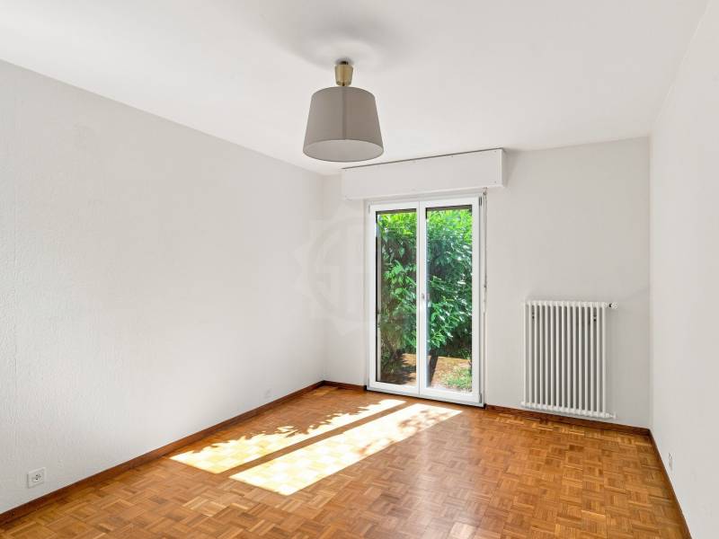 5 rooms apartment, photo 6 of 10