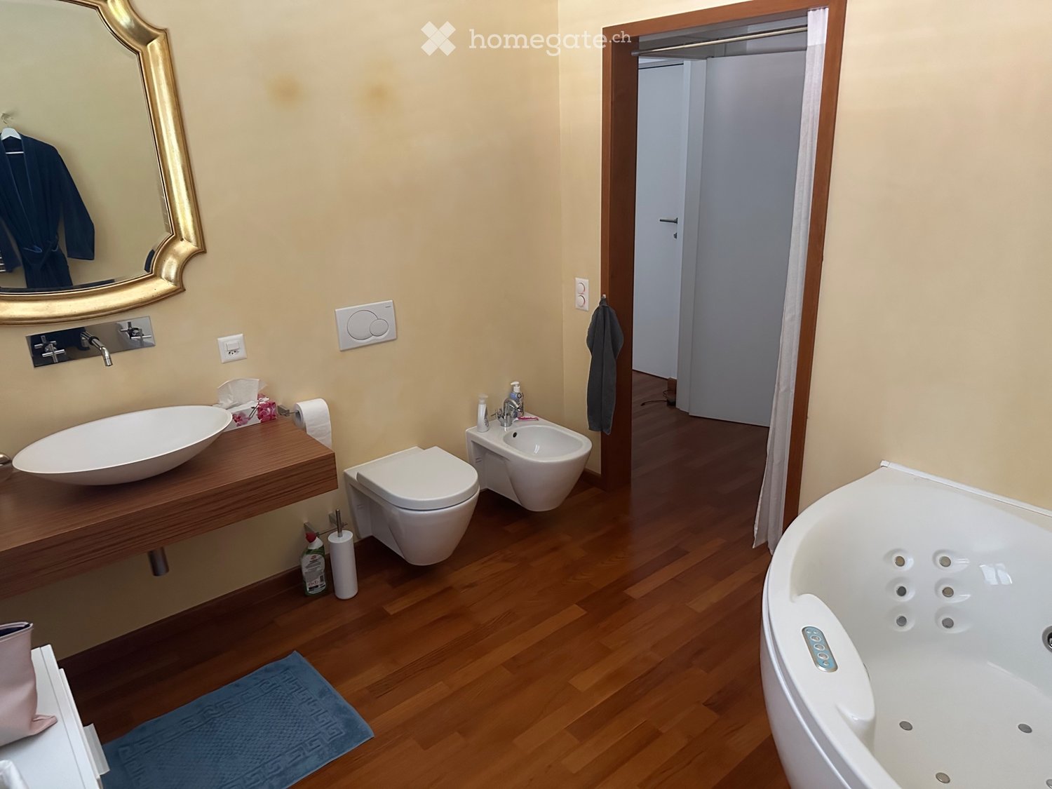 5-Zimmer-Wohnung