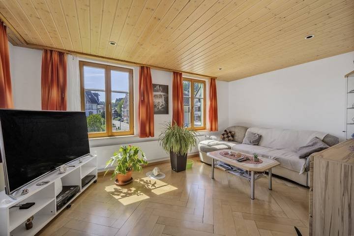 Maison multifamiliale, photo 6 sur 9