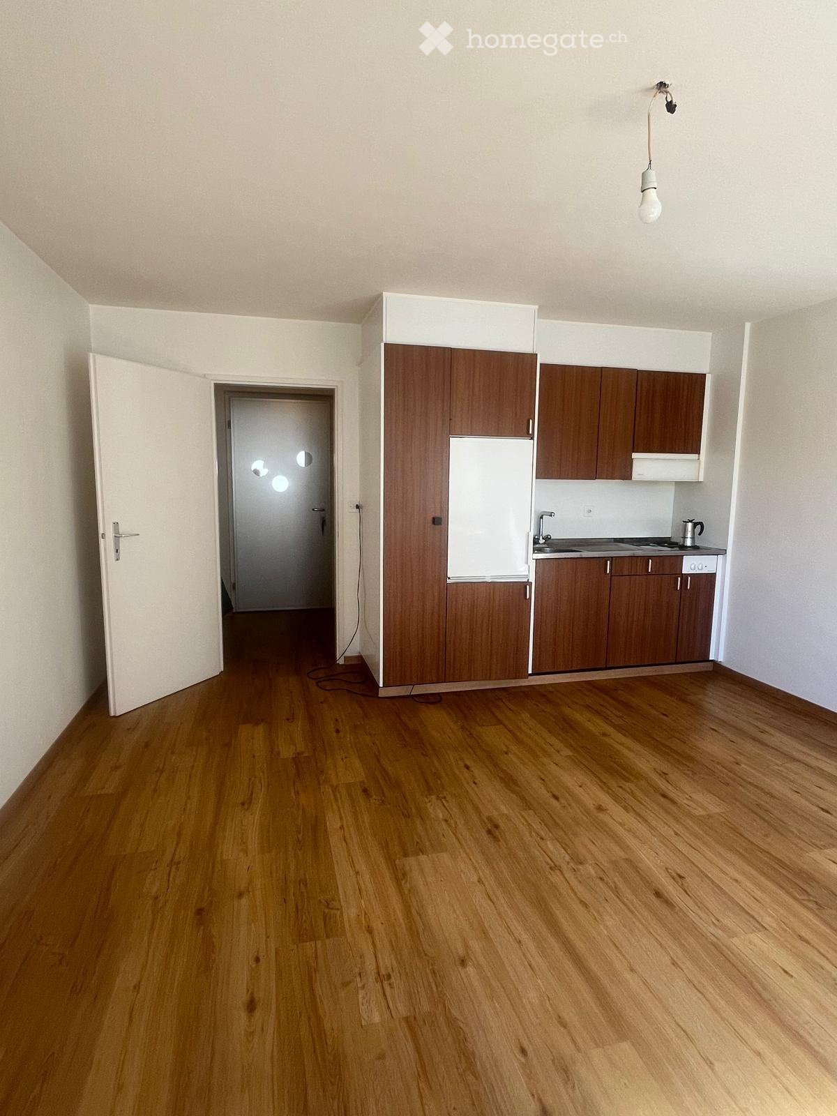 1 room apartment, photo 1 of 2