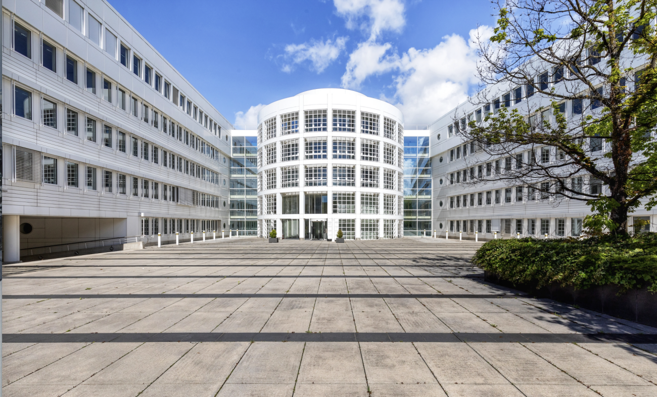 300m² office, photo 8 of 10