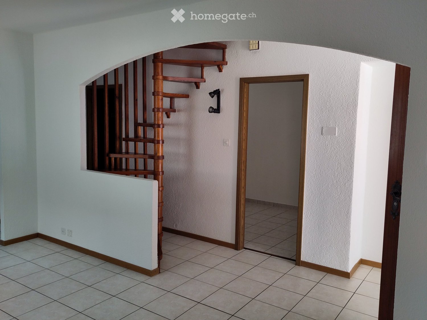 3 rooms apartment, photo 3 of 6