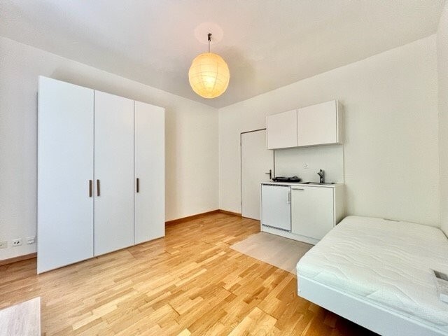 1 room single room, photo 1 of 5