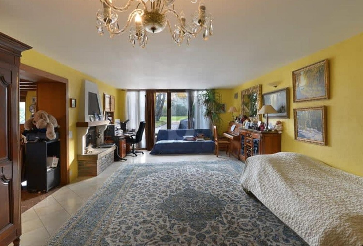 7 rooms row house, photo 1 of 4