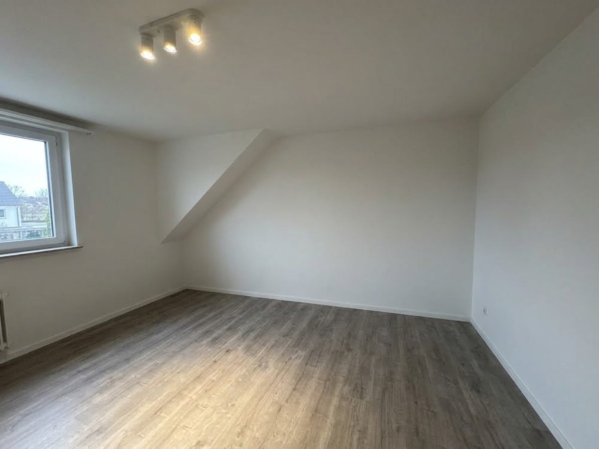 2 rooms apartment, photo 2 of 6