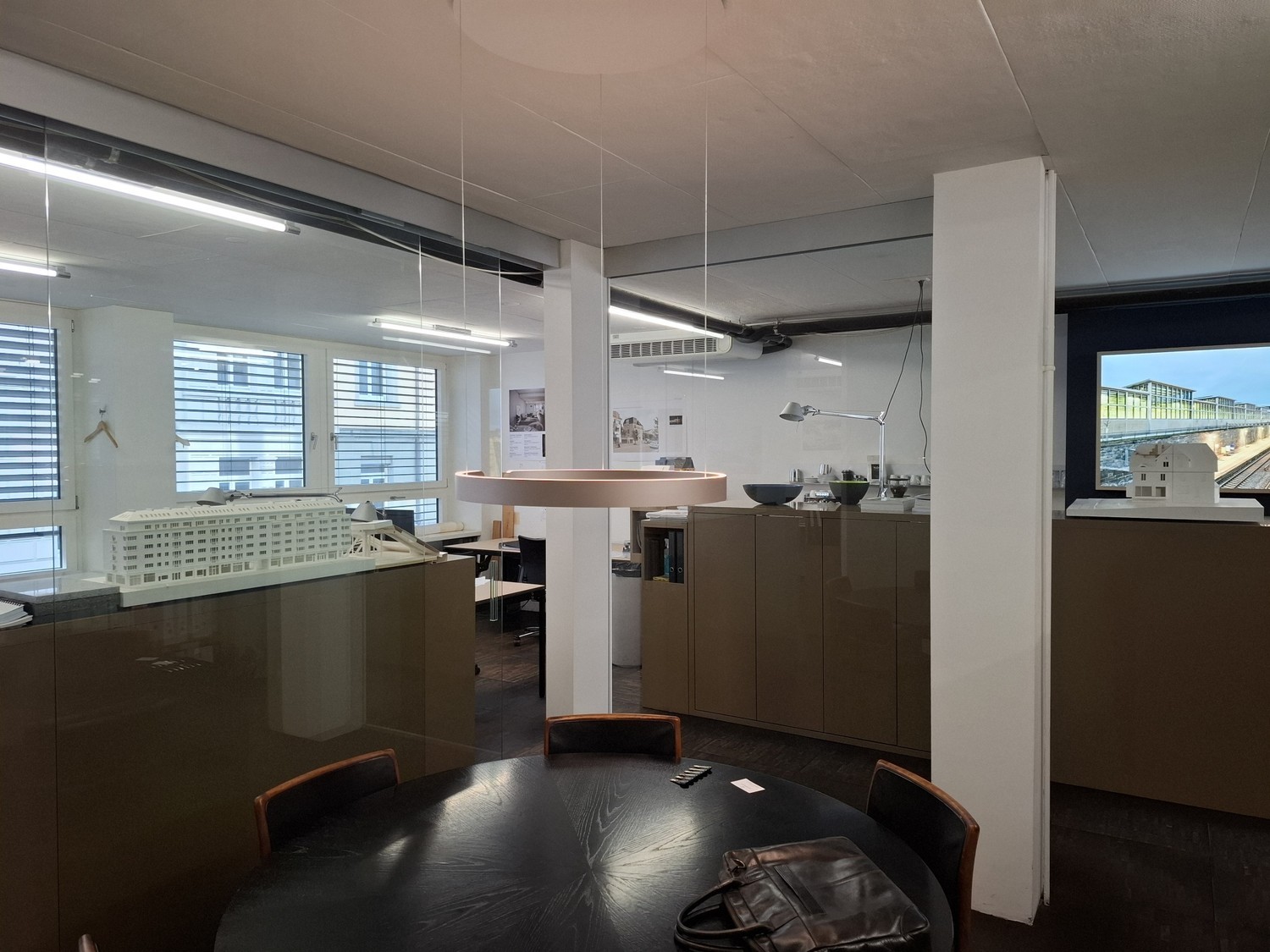 112m² office, photo 5 of 5
