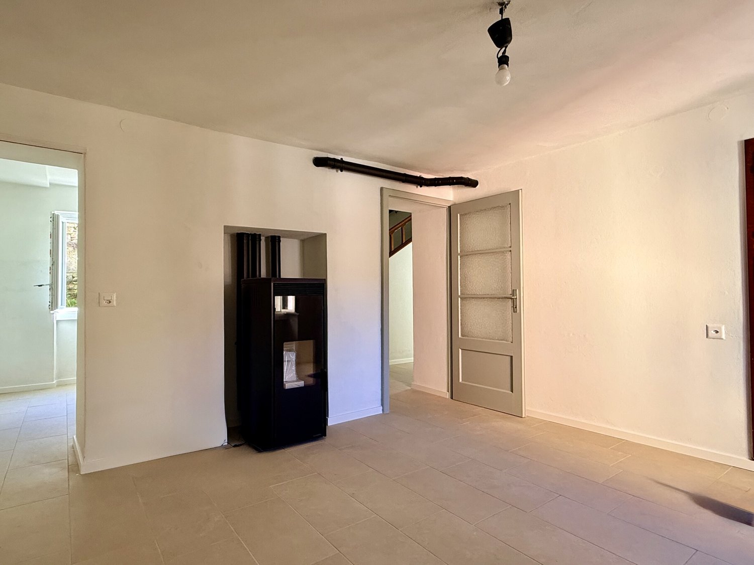 3 rooms row house