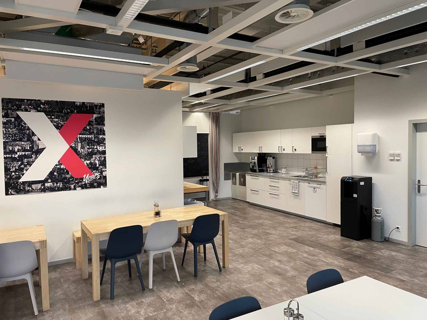5000m² office, photo 3 of 10