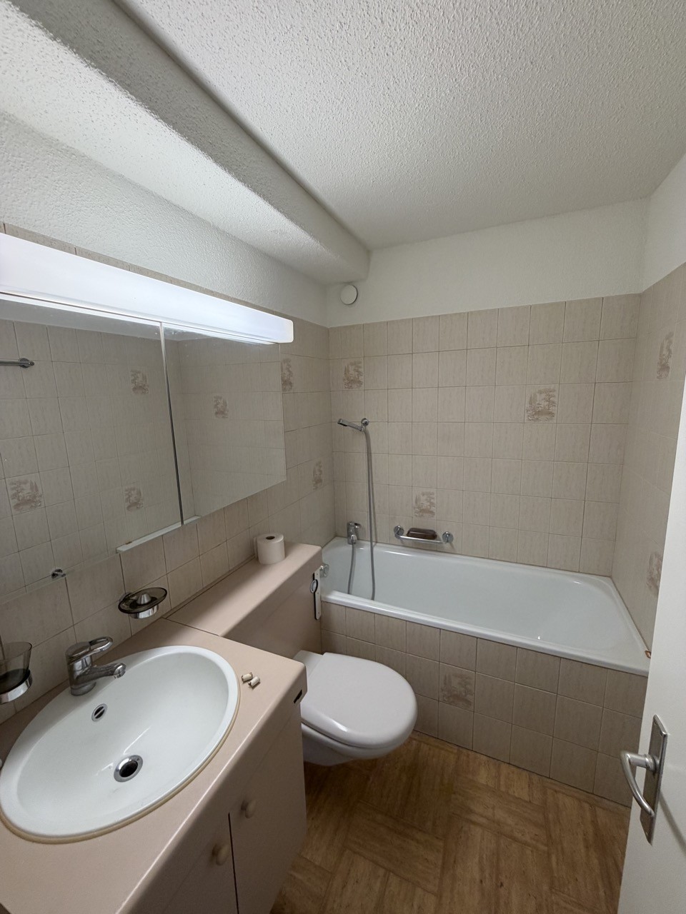 4 rooms apartment, photo 6 of 10
