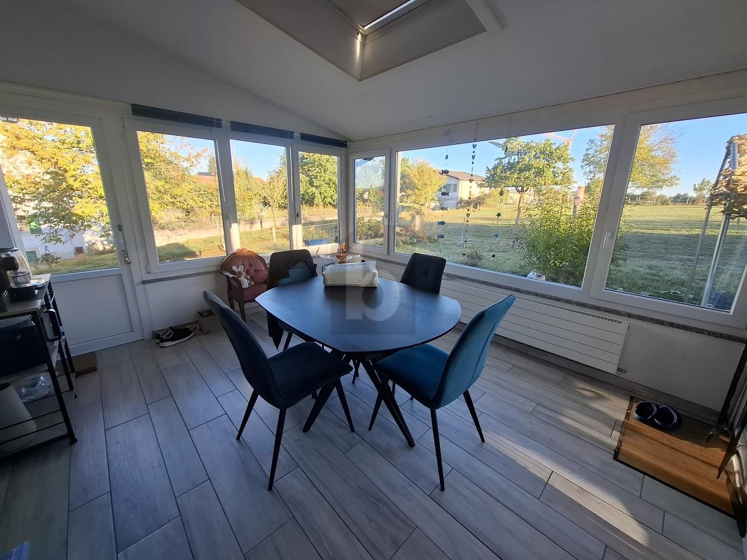 6 rooms single house
