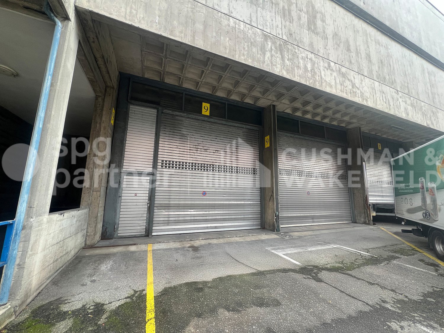 2500m² commercial, photo 5 of 10