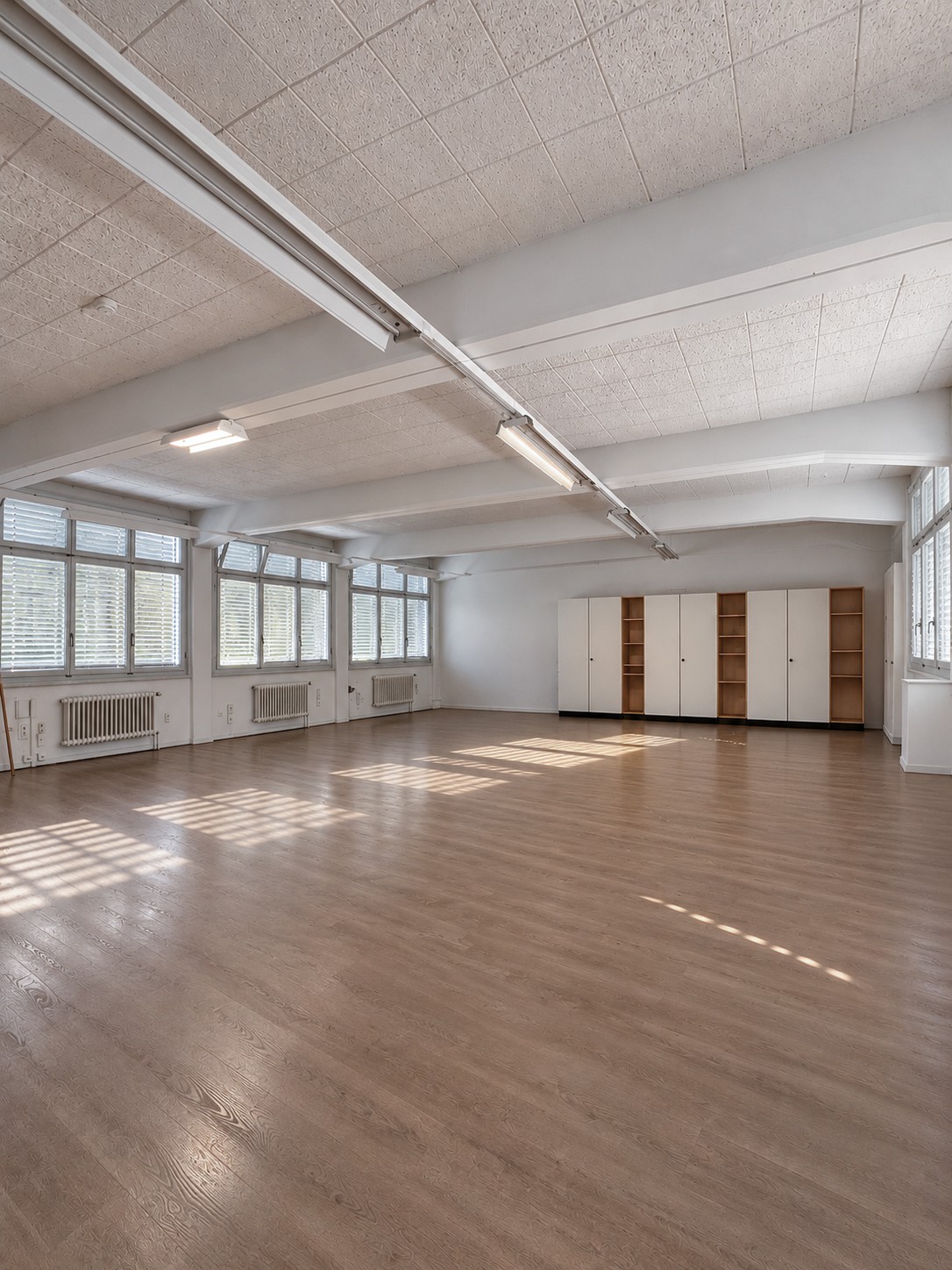 103m² office, photo 3 of 5