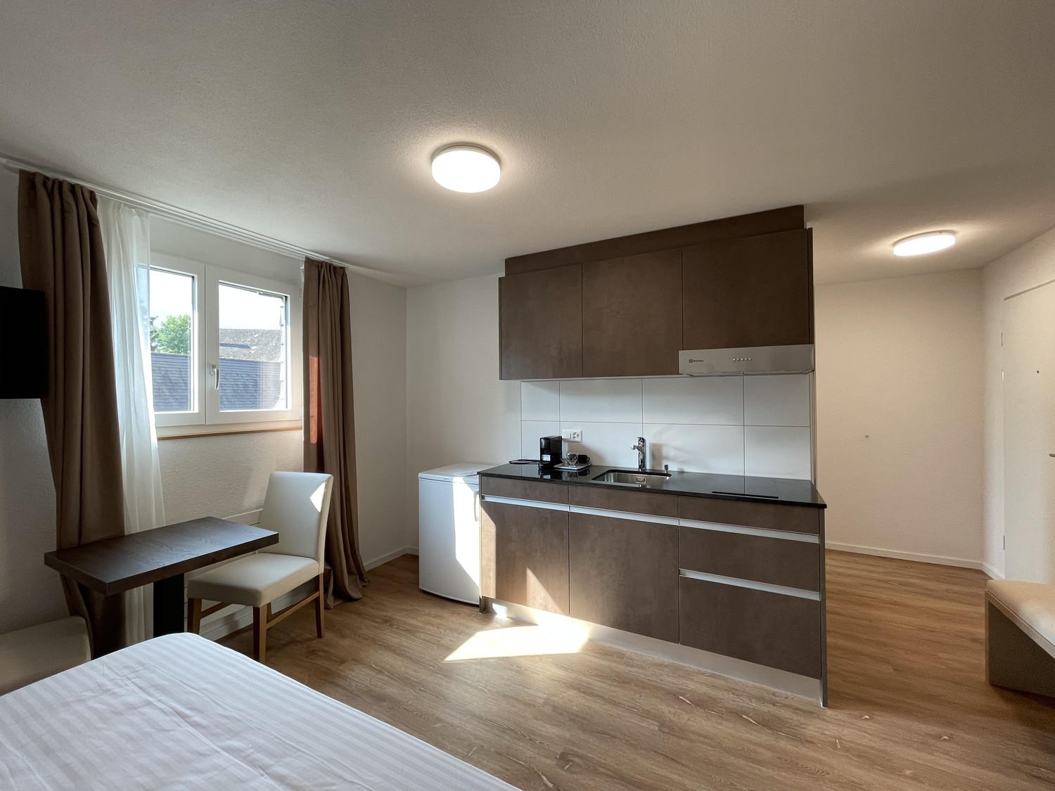 1 room furnished flat, photo 2 of 4