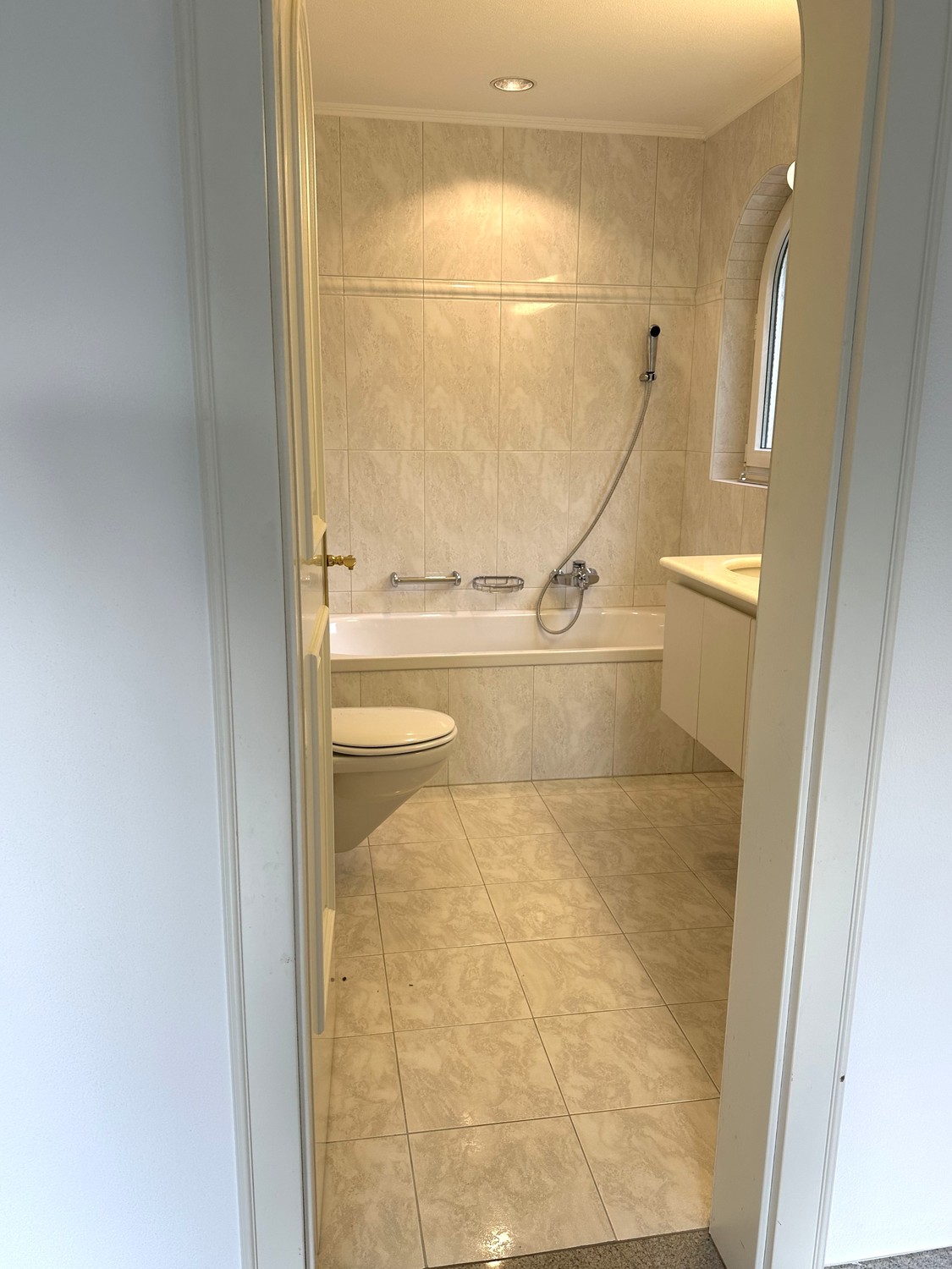 3 ½ rooms apartment, photo 1 of 9