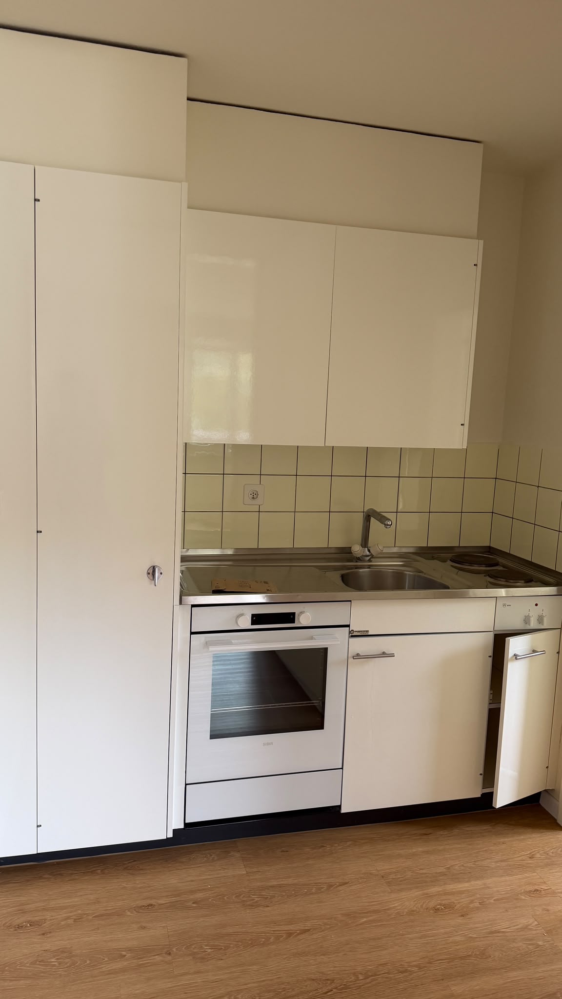 1 room apartment, photo 2 of 10