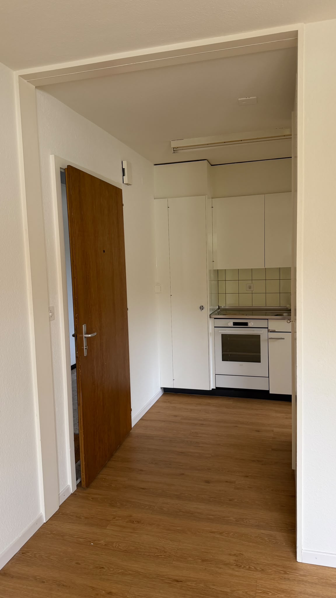1 room apartment, photo 3 of 10