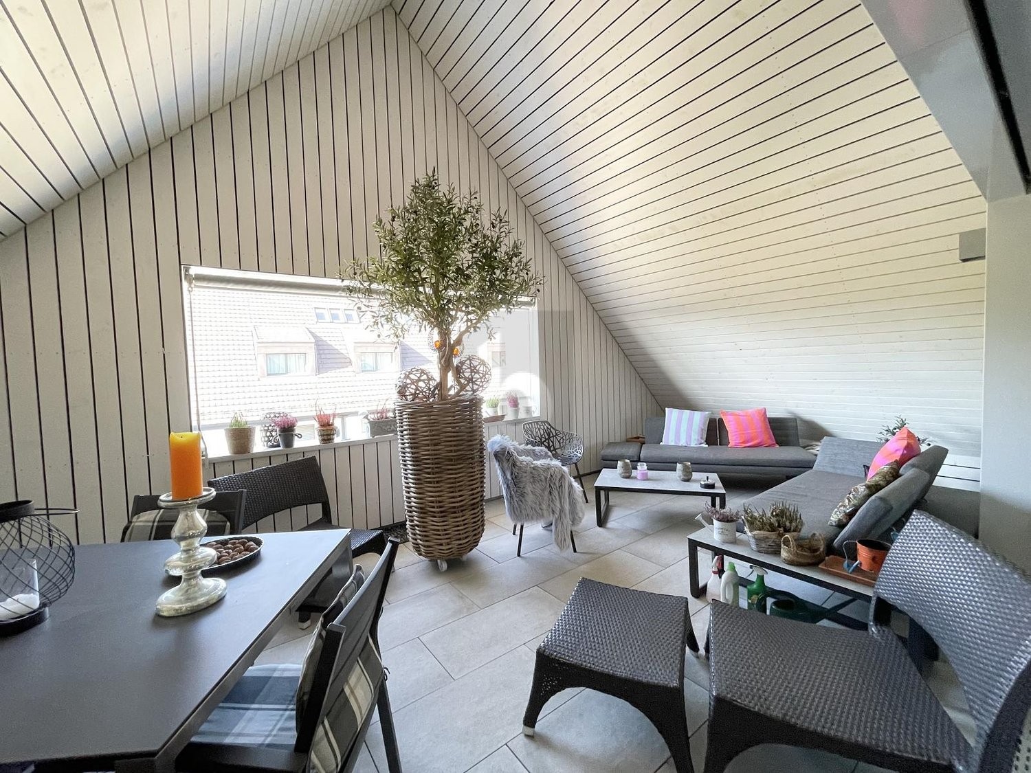 Appartement mansardé de 3 ½ pièces