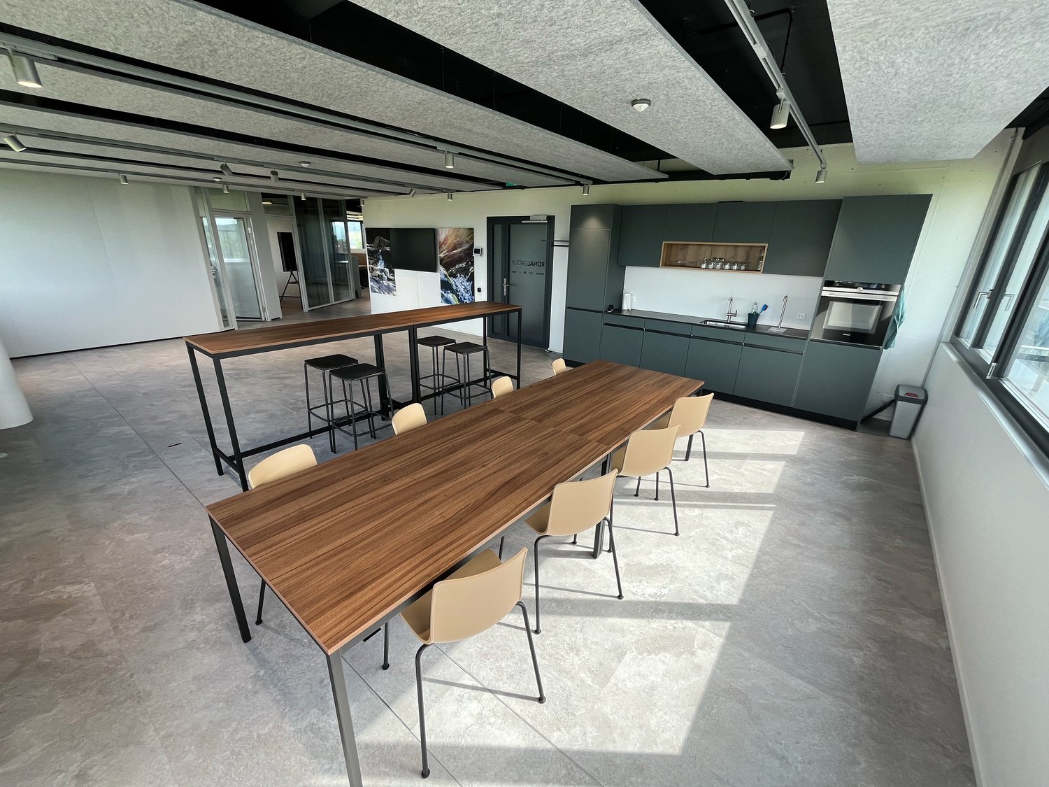 262m² office, Foto 2 von 9
