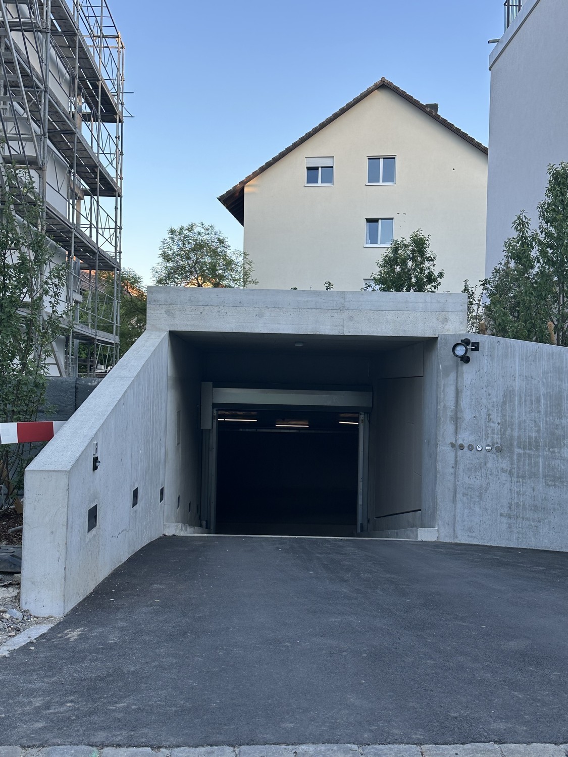 Underground slot, photo 1 of 2