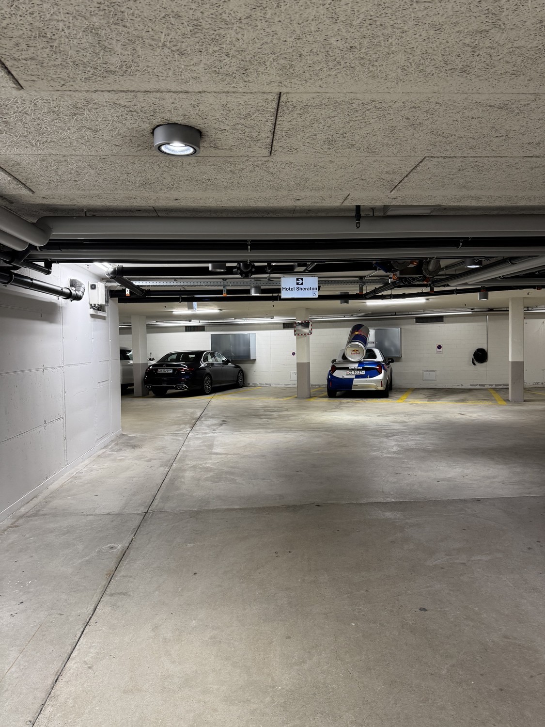Underground slot, photo 3 of 4