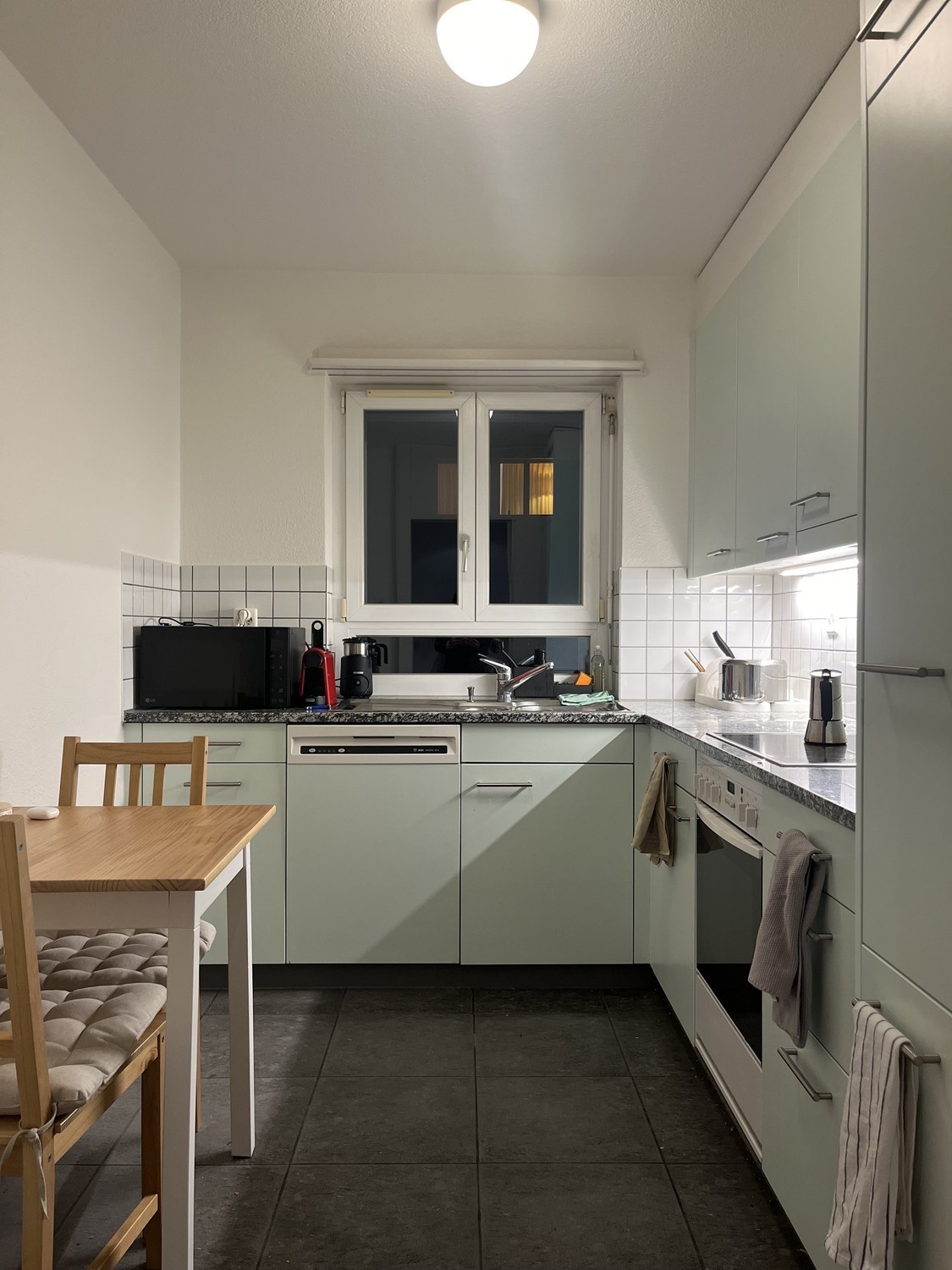 Room in a shared flat, photo 6 sur 9
