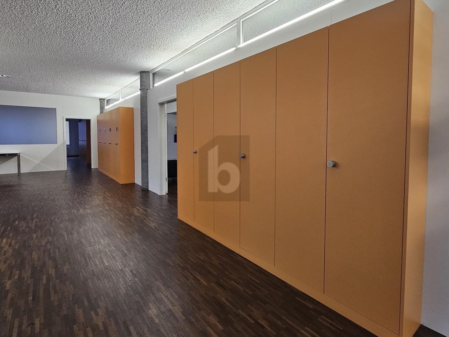 120m² office, photo 3 of 4