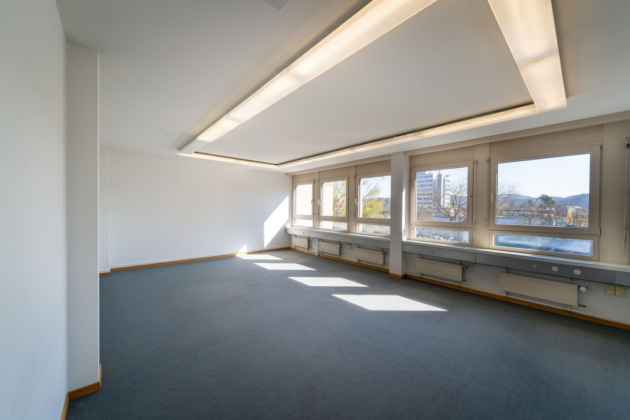 837m² office, photo 5 of 10