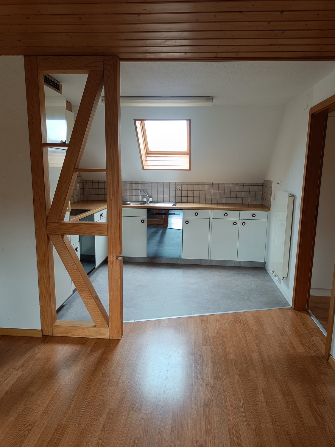 4 rooms apartment, photo 1 of 10