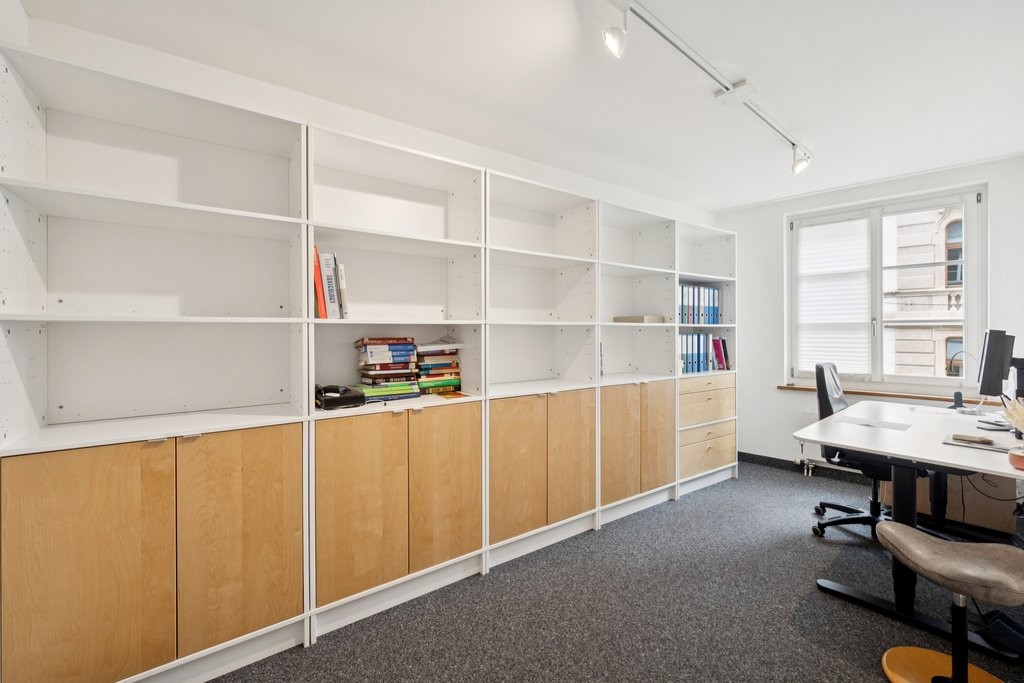 150m² office, photo 5 of 10