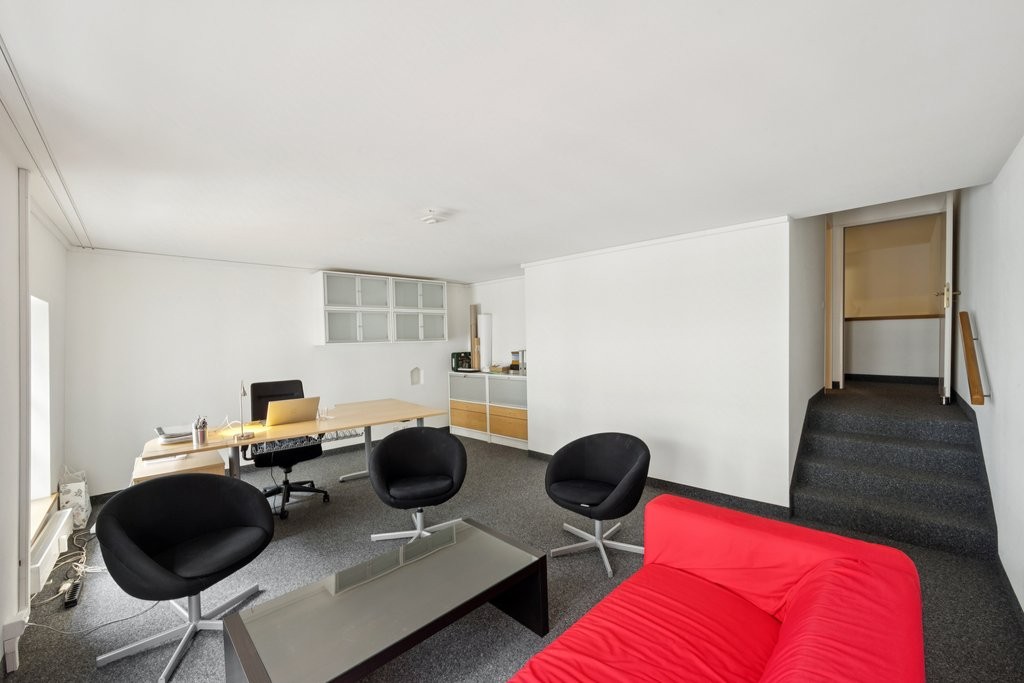 150m² office, photo 2 of 10