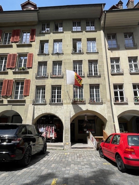 68m² negozio