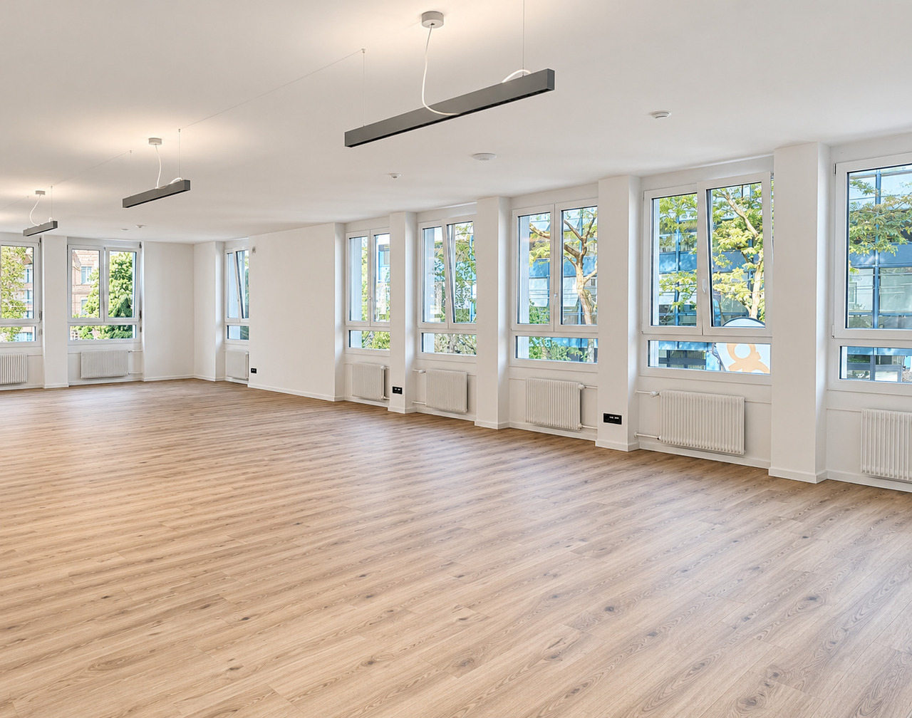 96m² office, photo 1 of 3