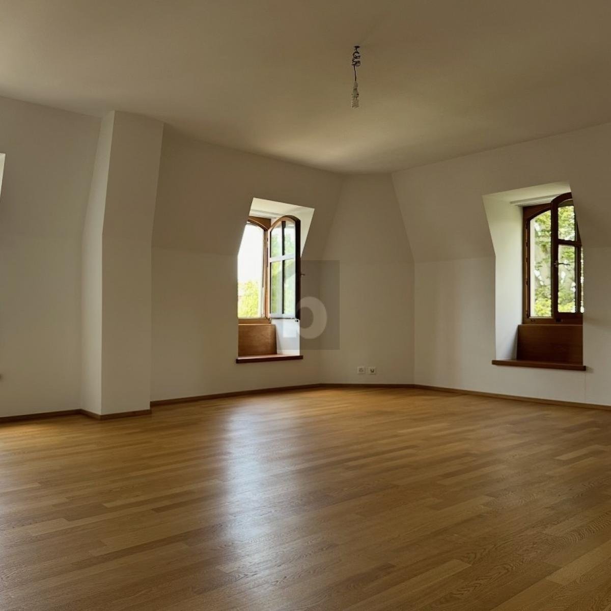 4 rooms roof flat, photo 3 of 4