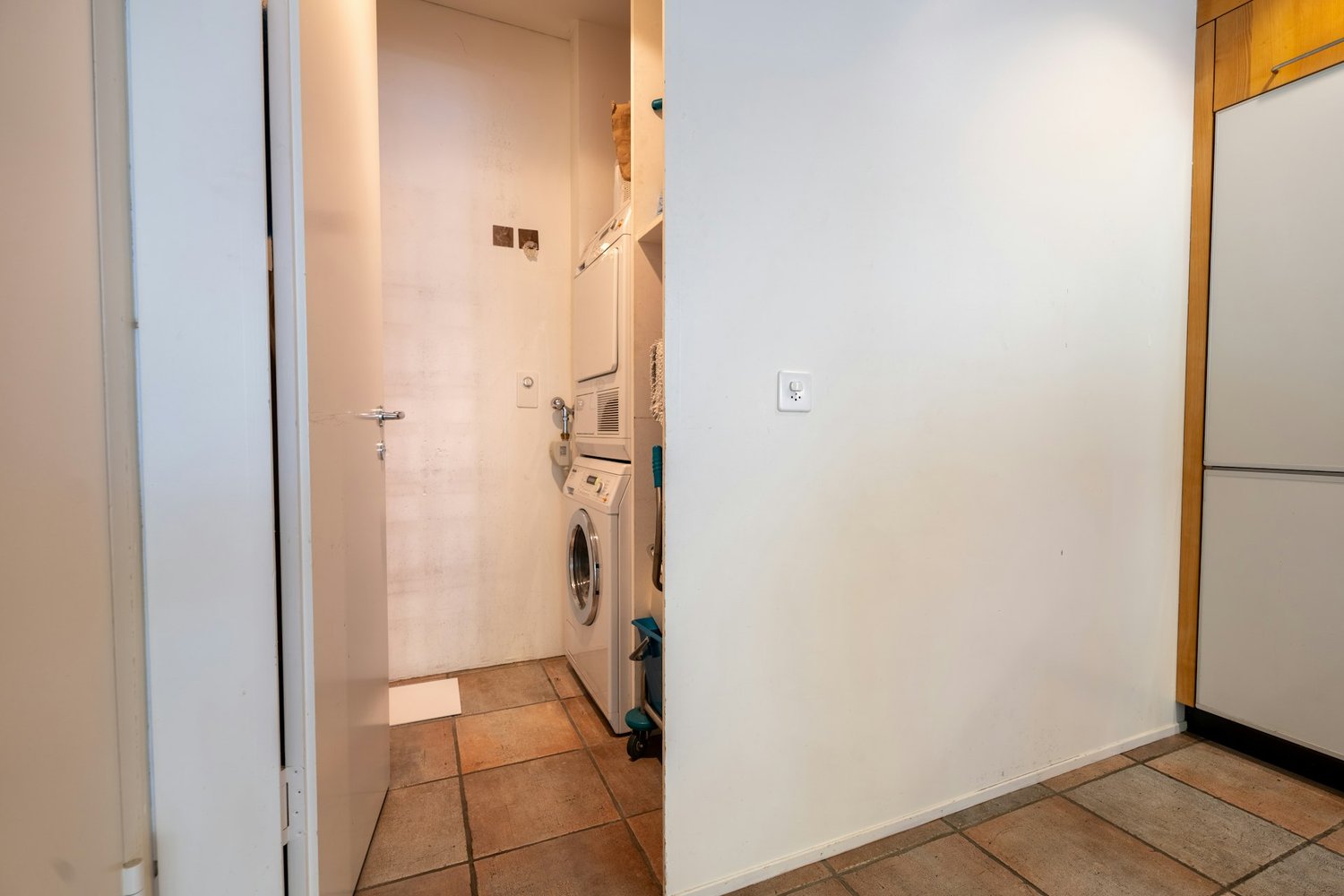 195m² office, photo 3 of 10