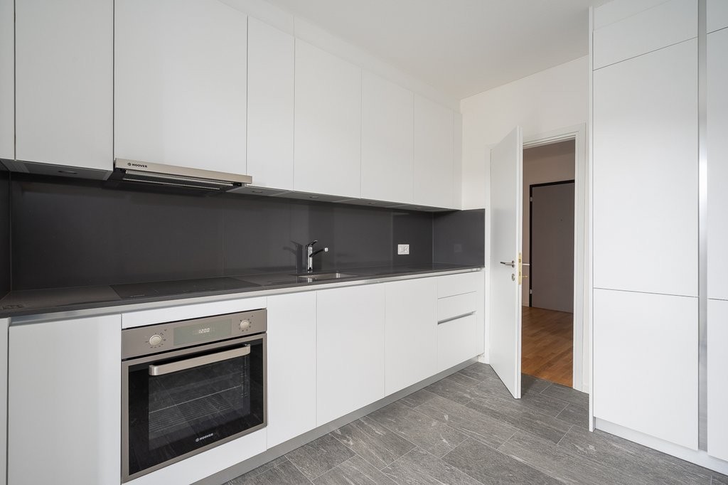 4 rooms apartment, photo 1 of 10