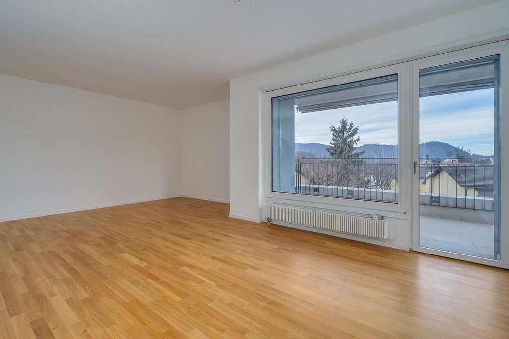 4 rooms apartment, photo 3 of 10