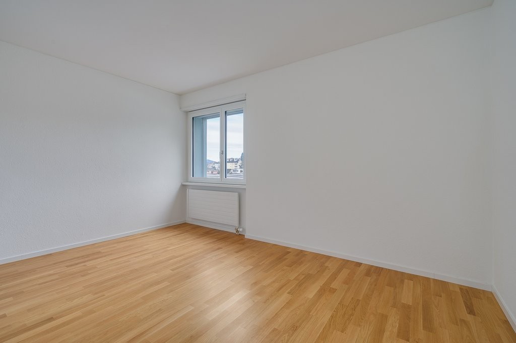 4 rooms apartment, photo 6 of 10