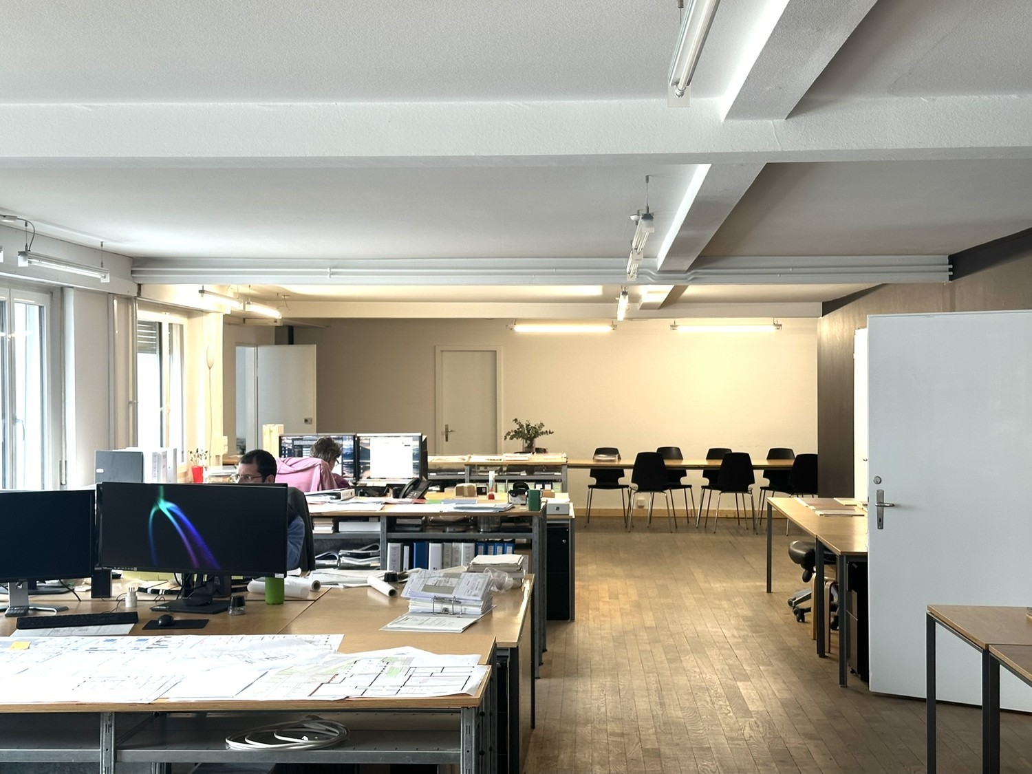 120m² office, photo 2 of 3
