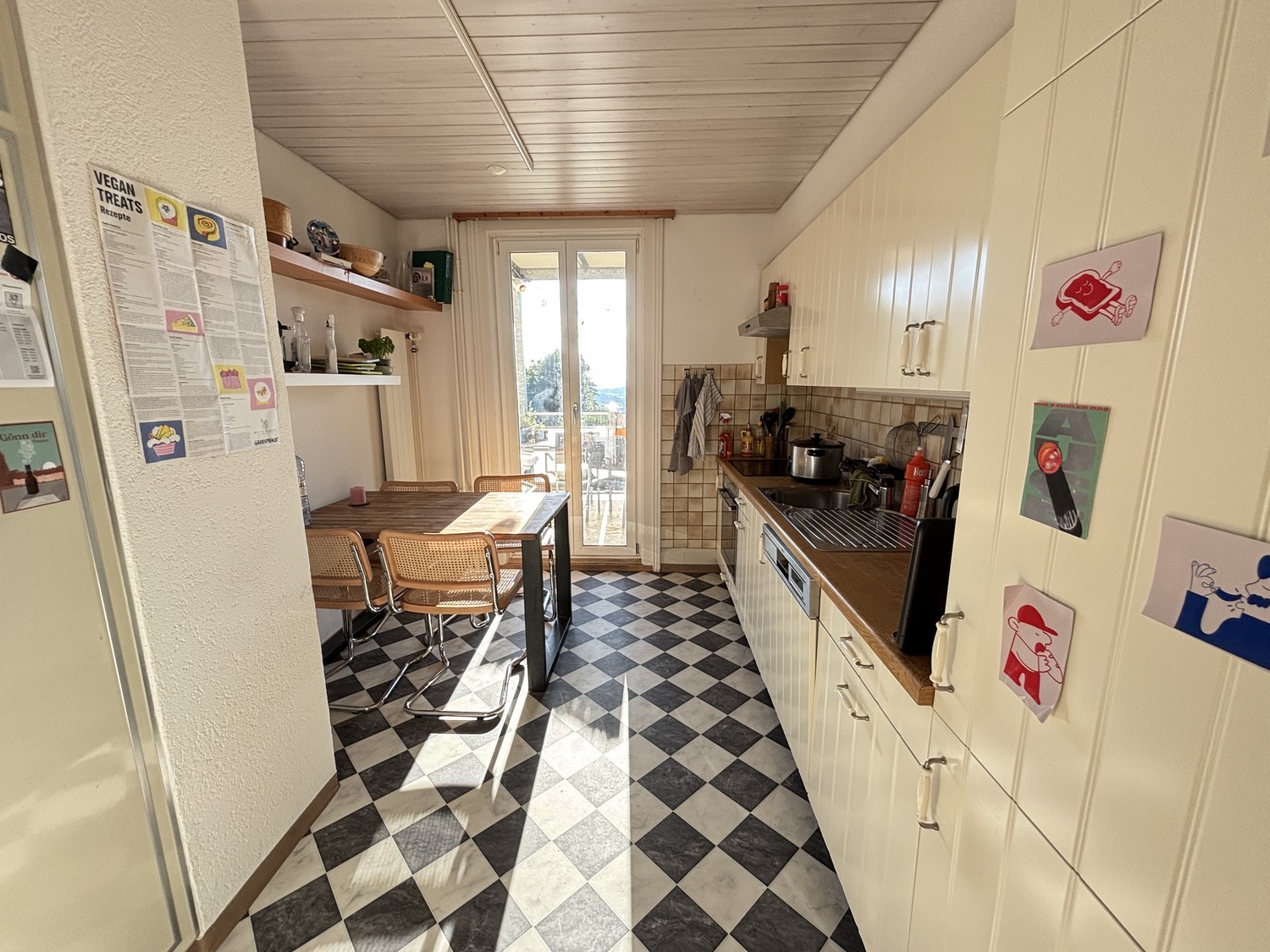 Room in a shared flat, photo 2 sur 8