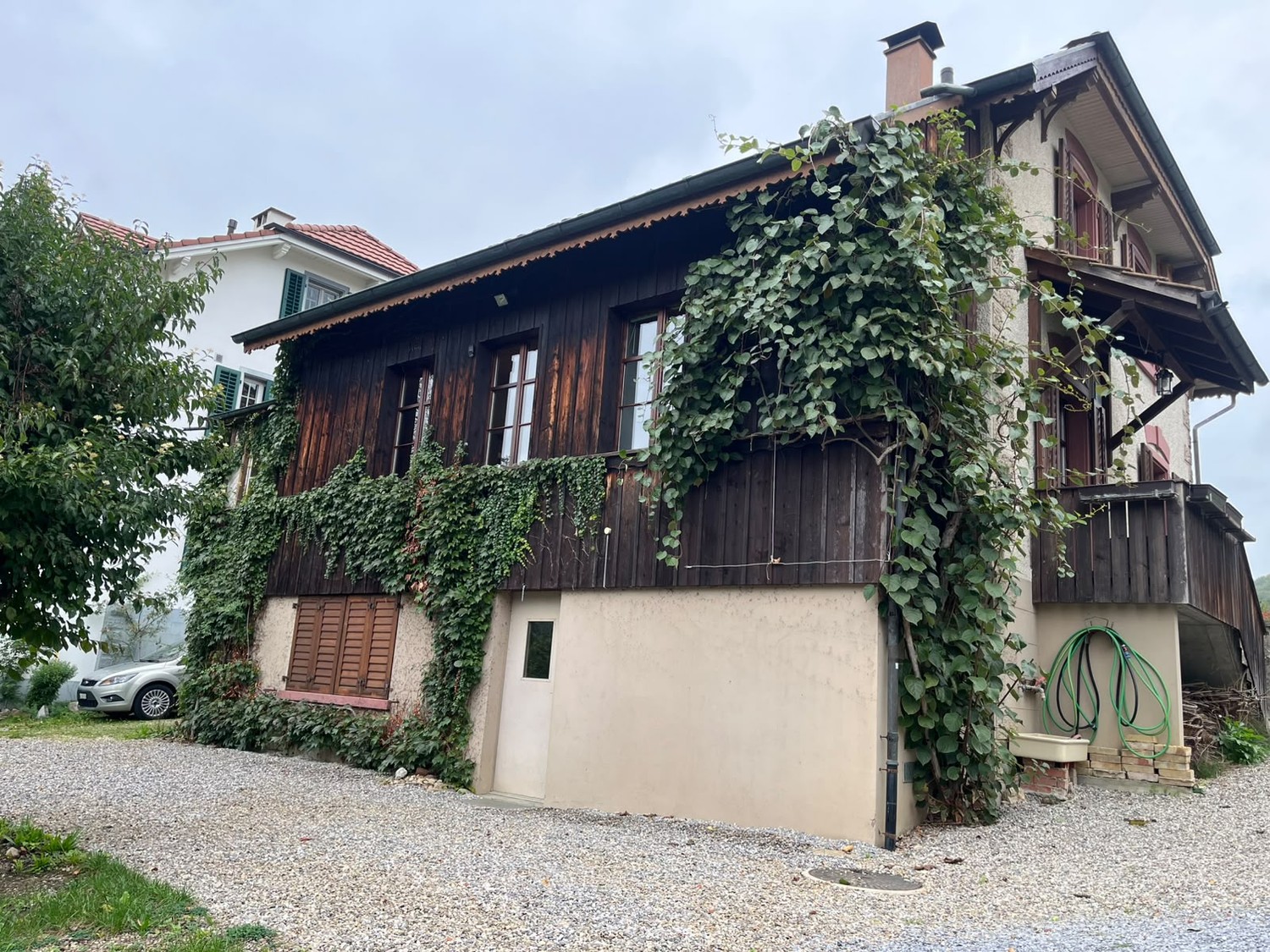 6 rooms single house